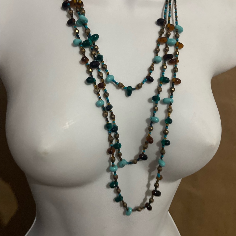 Elegant Multi-Color Beaded Necklace
